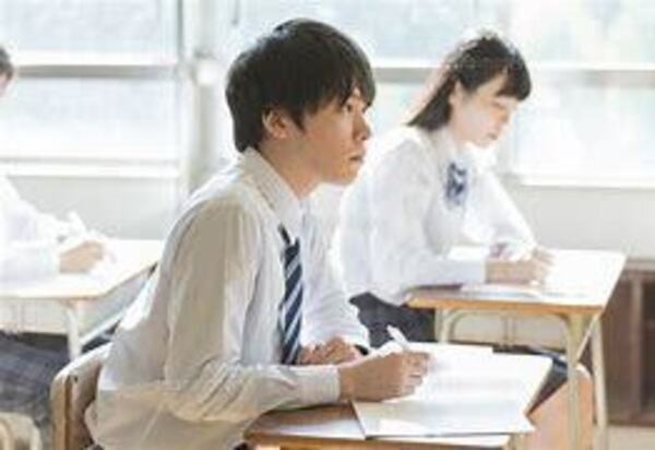 男子生徒_コピー