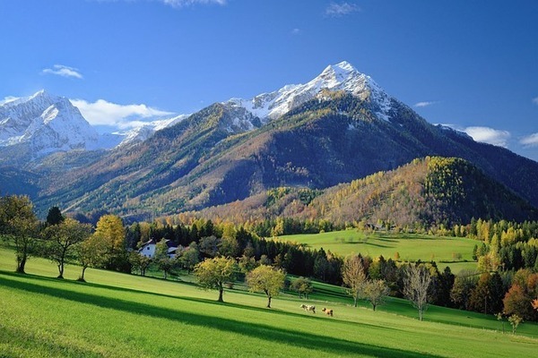 mountains-8451480_640_コピー